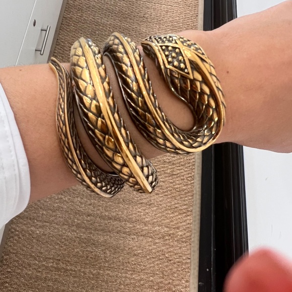 Roberto Cavalli Snake Cuff - Picture 2 of 10